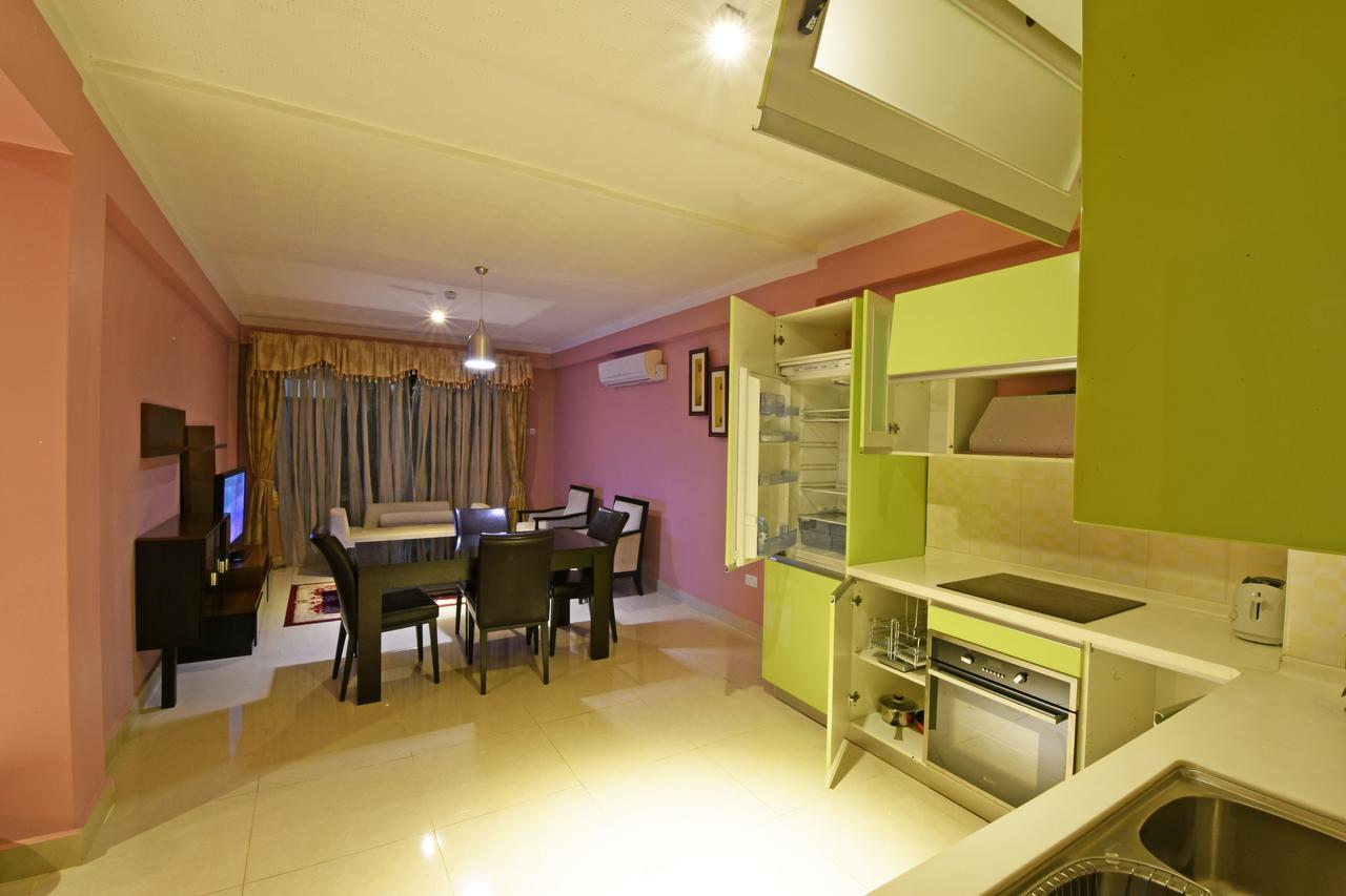 Imperial Golf View Hotel Энтеббе Экстерьер фото