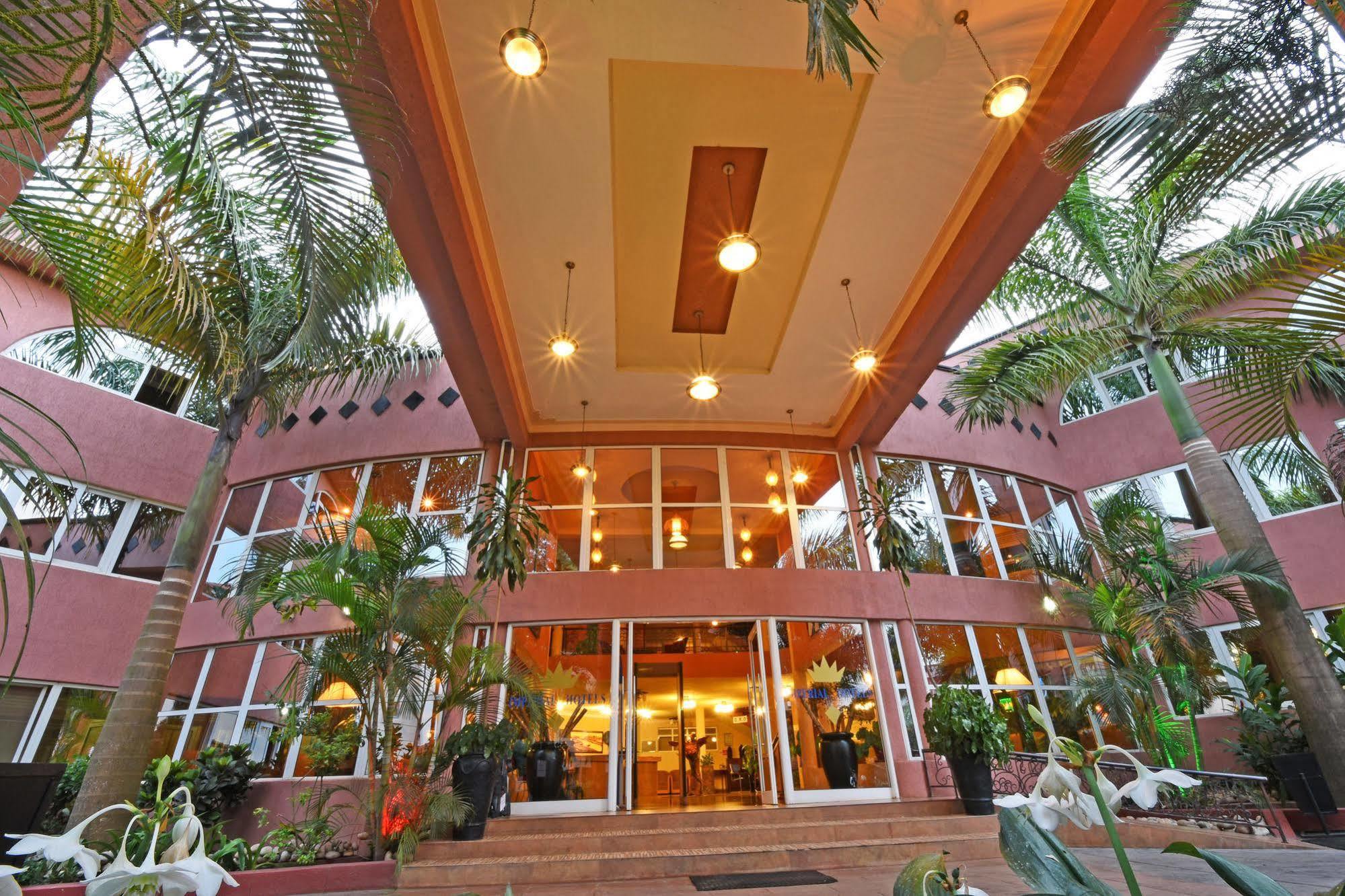 Imperial Golf View Hotel Энтеббе Экстерьер фото